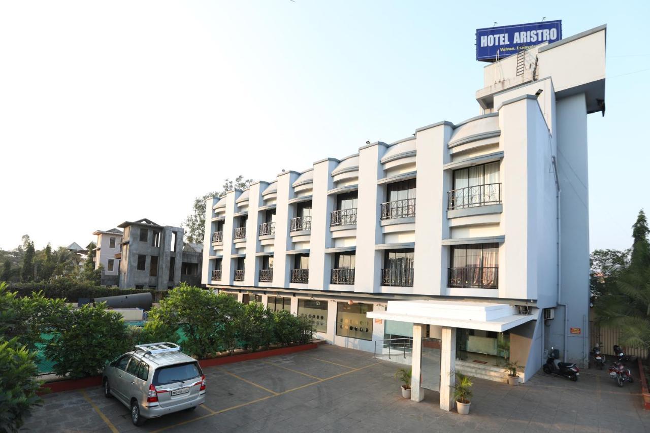 Hotel Aristro Lonavala Esterno foto