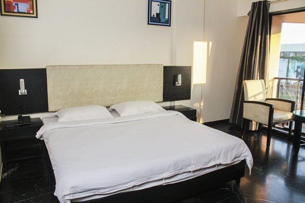 Hotel Aristro Lonavala Camera foto